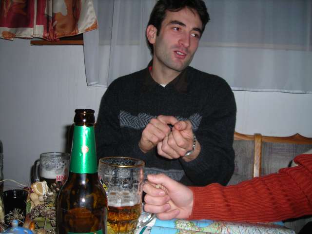 dec 26. ejszaka Bh. a men�: unikum, s�r, unikum, s�r, un..