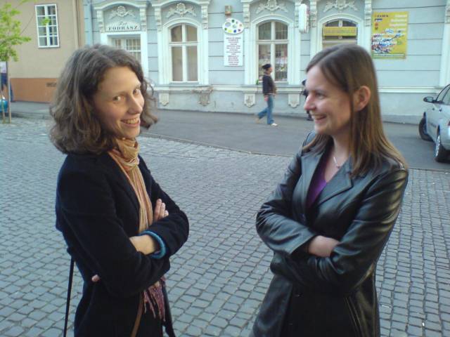 Eszti es Anica